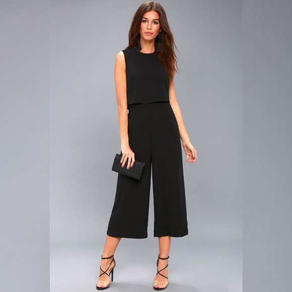 Lulus Pants - NWT Lulus Black Backless Cropped Midi Jumpsuit